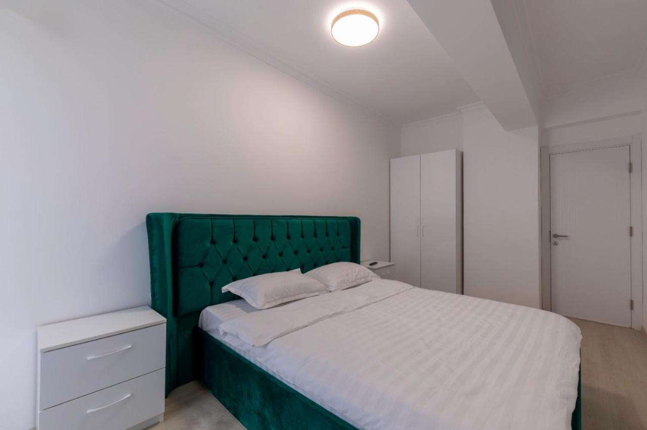 Aurora Apartments Mamaia Extérieur photo