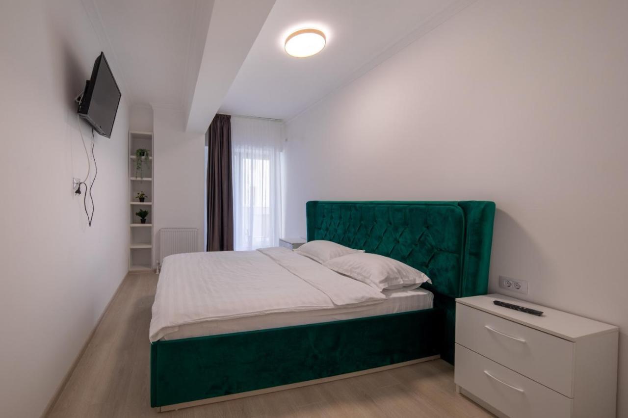 Aurora Apartments Mamaia Extérieur photo