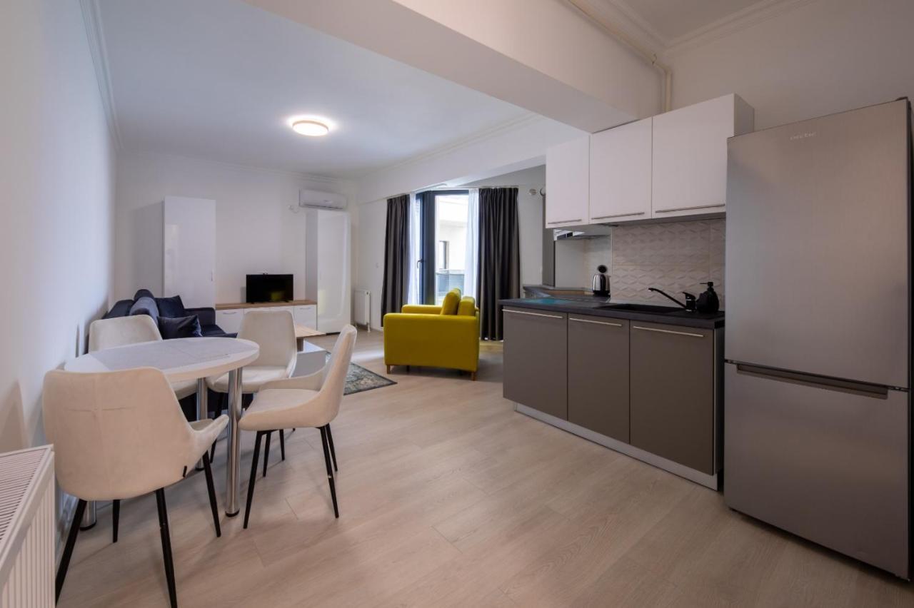 Aurora Apartments Mamaia Extérieur photo
